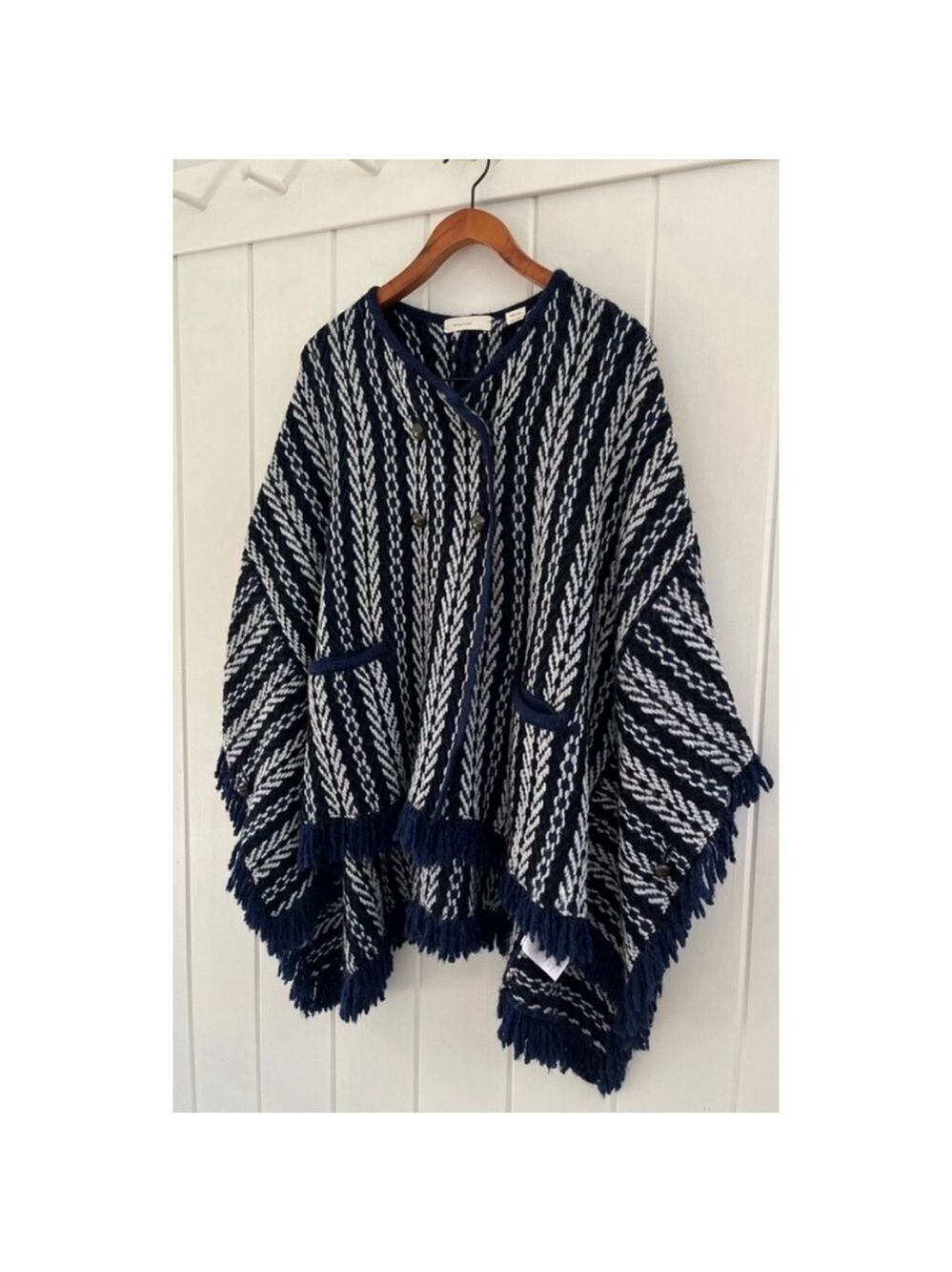 Sleeping On Snow Anthropologie Tajo Jacquard Poncho Cape Fringe O/S - Picture 5 of 13